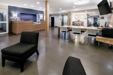 Permian Studio Apartments - Reception Area